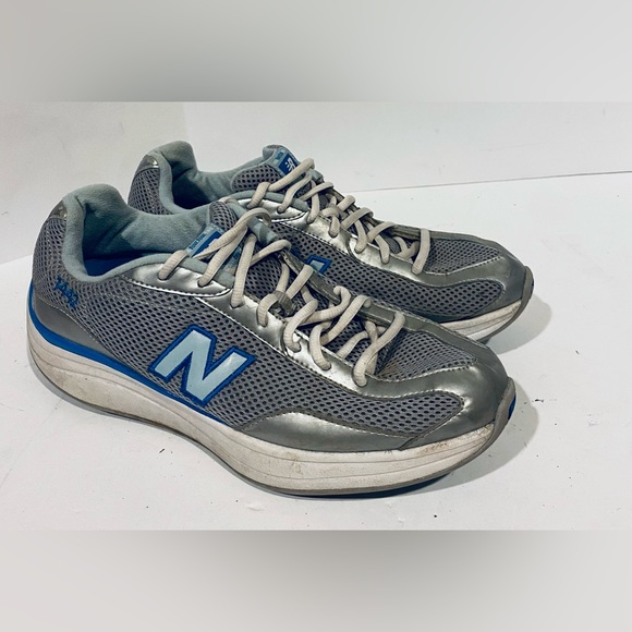 NEW BALANCE 1442 ROCK & TONE WALKING SHOES WOMENS 11B SILVER & BLUE SPEED WALKER - Picture 1 of 9